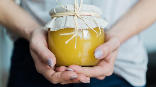 Ikuti 7 Cara Ini Buat Cek Madu yang digunakan Kamu Beli Asli atau Palsu